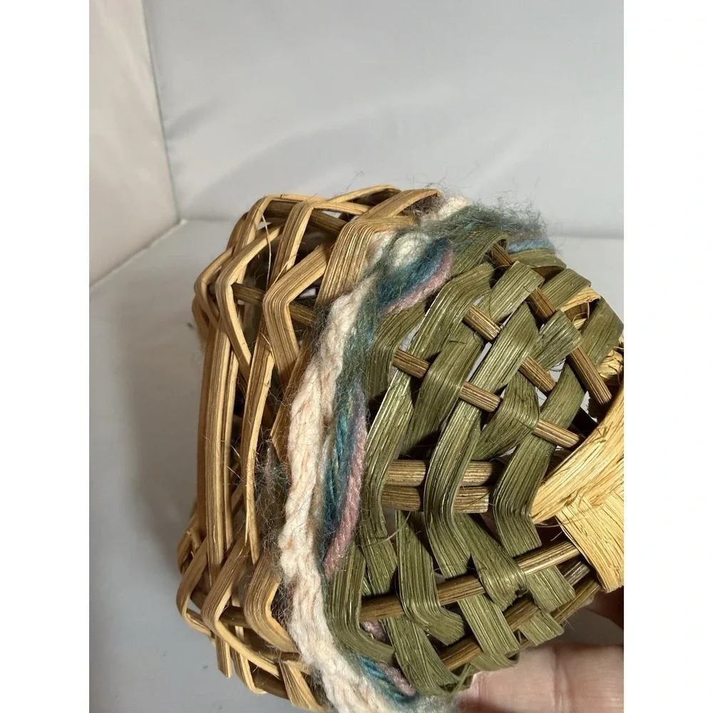 Vintage Small Buttocks Basket HANDMADE God Eye Yard Woven Cottage Farm Gathering